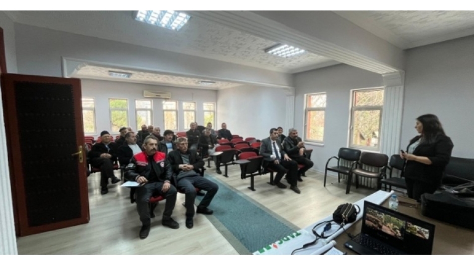 Kargılı çiftçilere TARSİM bilgilendirmesi